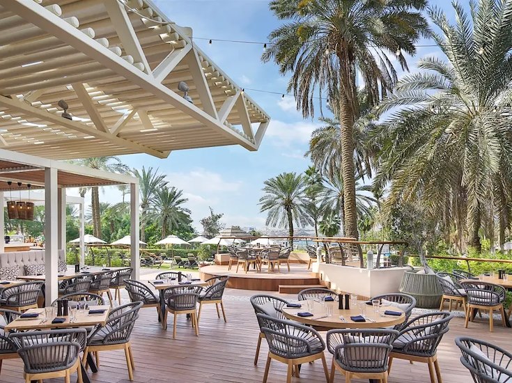 Outdoor Dubai Restaurant | Le Meridien Dubai - Mina Seyahi